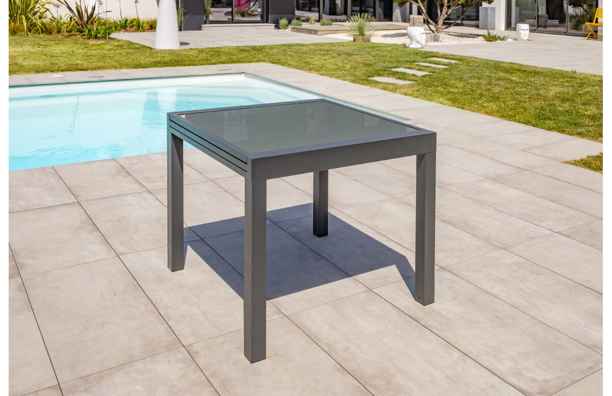Table de jardin rectangulaire plastique gris anthracite 100x70x72