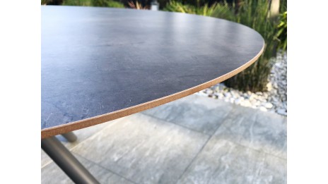 Table de jardin ronde PILAT (diam. 129 cm) en aluminium et plateau HPL - GRIS ANTHRACITE