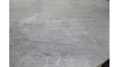 Table de jardin ronde PILAT (diam. 129 cm) en aluminium et plateau HPL - GRIS ANTHRACITE