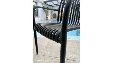 Fauteuil de jardin empilable TIAGO en polypropylène - NOIR