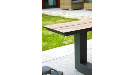 Table de jardin avec bancs VANCOUVER (150x164 cm) en aluminium et HPL effet bois - GRIS ANTHRACITE