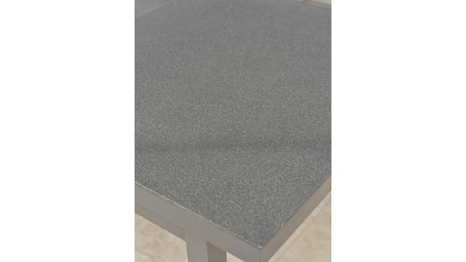 Lot composé d'une table de jardin DANIA-TB210-STONE-N avec rallonge et de 4 chaises STOCKHOLM-CH empilables