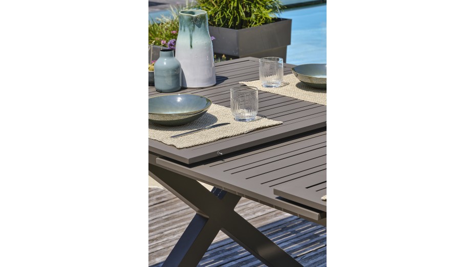 Table de jardin FLORIDE (180/240x100 cm) en aluminium avec rallonge automatique - QUARTZ