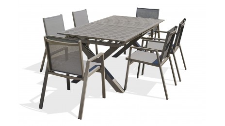 Lot composé d'une table de...