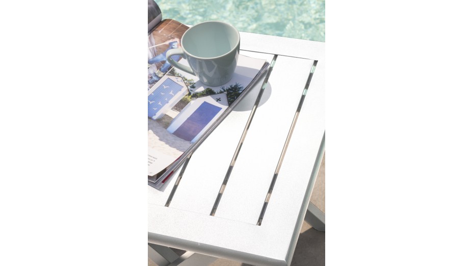 Table basse de jardin pliante MARIUS (43x43 cm) en aluminium - BLANC