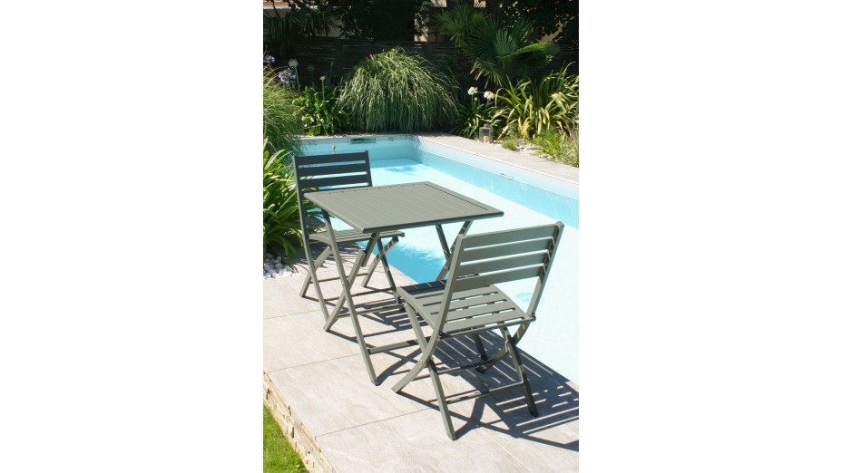 Lot composé d'une table de jardin MARIUS-TB70-KAKI pliante et de 2 chaises MARIUS-CP-KAKI pliantes