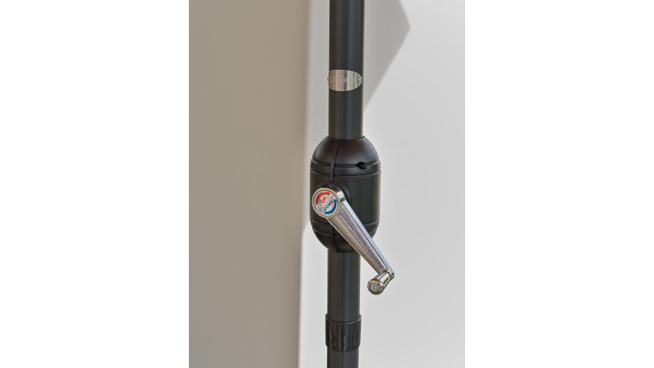 Parasol MARBELLA (diam. 2,7 m) à manivelle en aluminium gris anthracite et polyester - GRIS