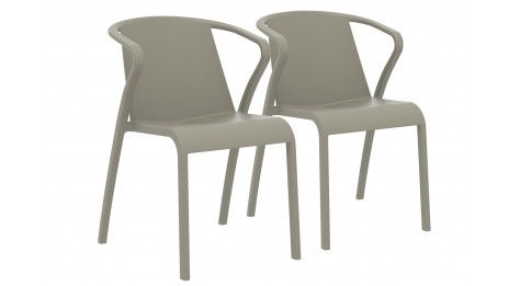 Lot composé de 2 fauteuils...