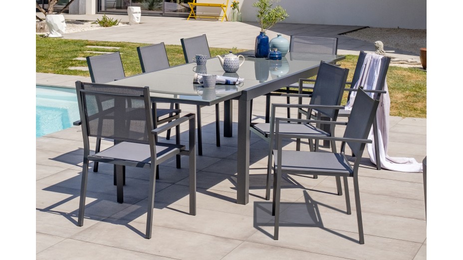 Lot composé d'un table de jardin TOLEDE-TB300-NOIR avec rallonge et de 8 fauteuils TOLEDE-FT empilables