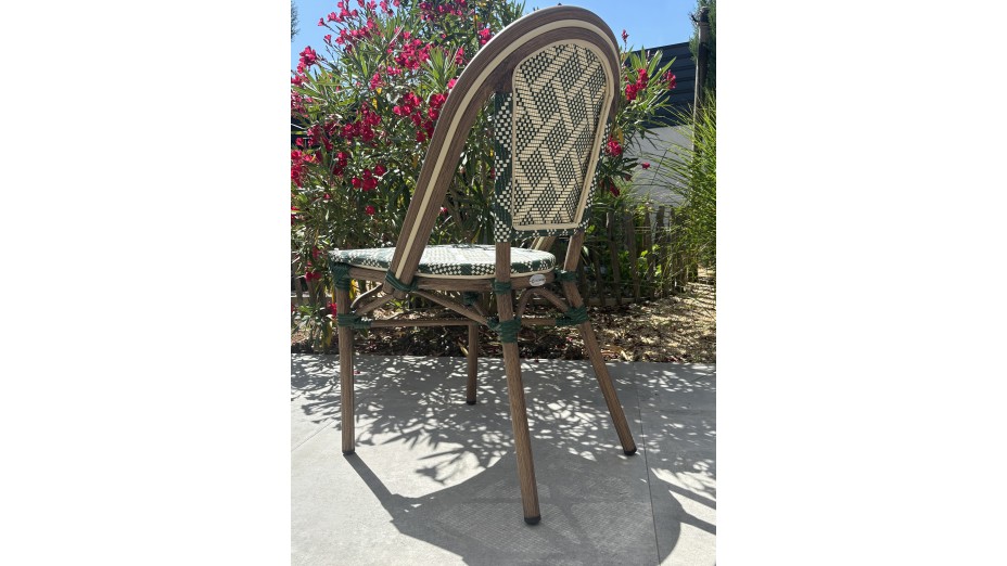 Fauteuil de jardin empilable BISTRO en aluminium effet bois et textilène - VERT