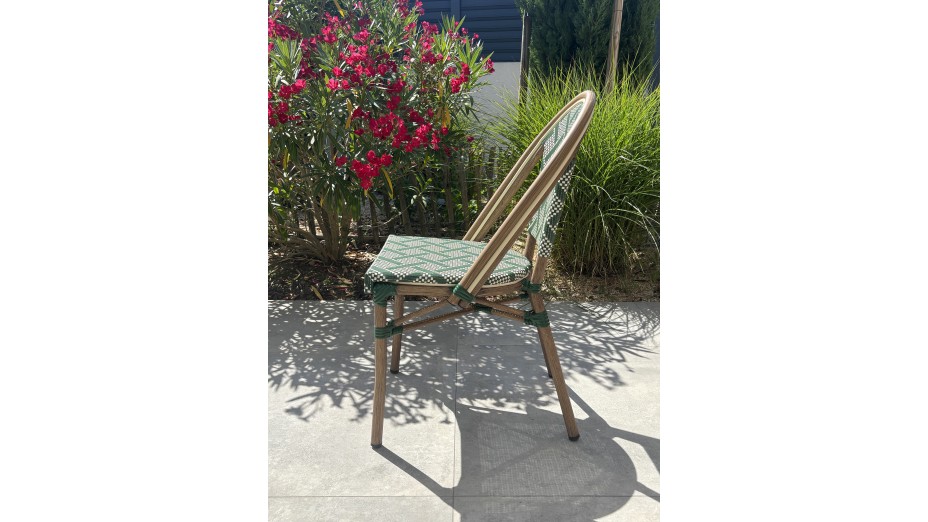 Fauteuil de jardin empilable BISTRO en aluminium effet bois et textilène - VERT