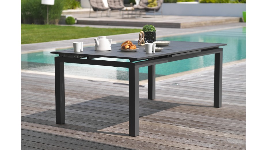 Lot composé d'une table de jardin ALU-MIAMI-TBALU avec rallonge et de 6 fauteuils ALU-MIAMI-FT empilables