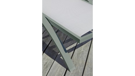 Lot composé de 2 bains de soleil BARCELONA-CL-KAKI empilables