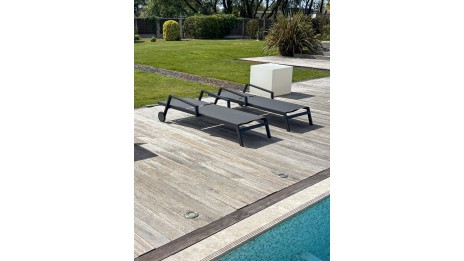 Lot composé de 2 bains de soleil multi-positions IBIZA-CL-NOIR