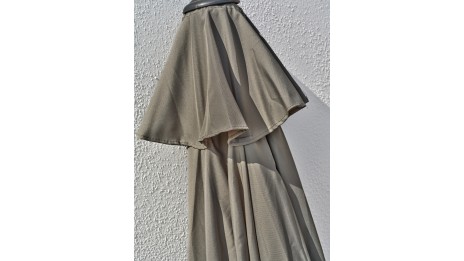 Parasol MARBELLA (diam. 2,7 m) à manivelle en aluminium gris anthracite et polyester - KAKI