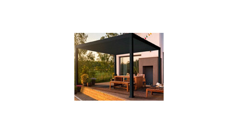 Pergola bioclimatique autoportée en aluminium Ombréa